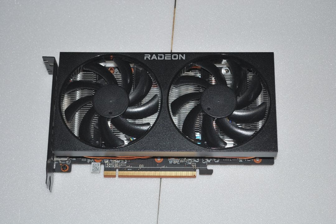 グラフィックボード・グラボ・ビデオカード Radeon RX 6600 XT 8GB