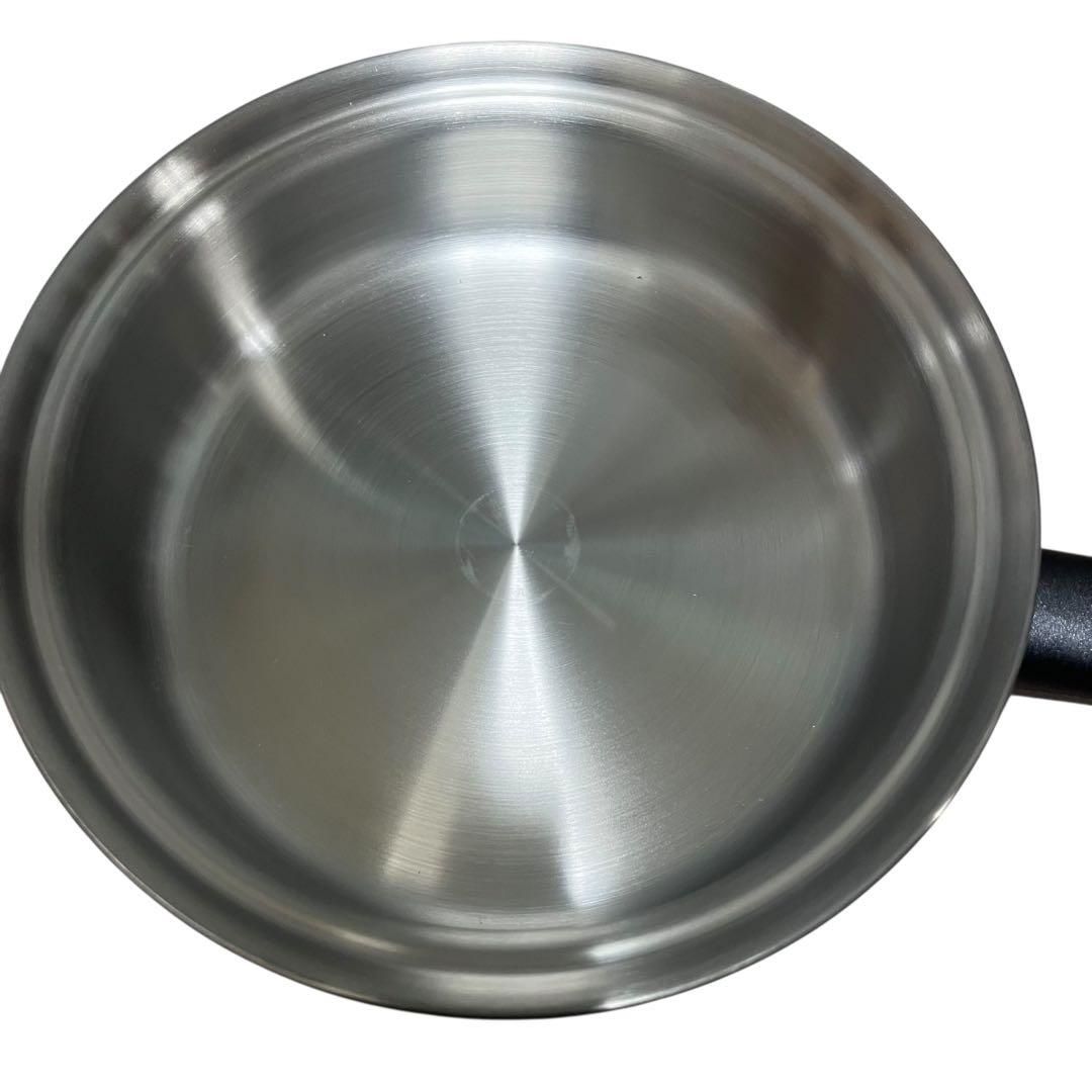 ほぼ未使用 Amway Queen 中フライパン ステンレス 鍋 IH対応