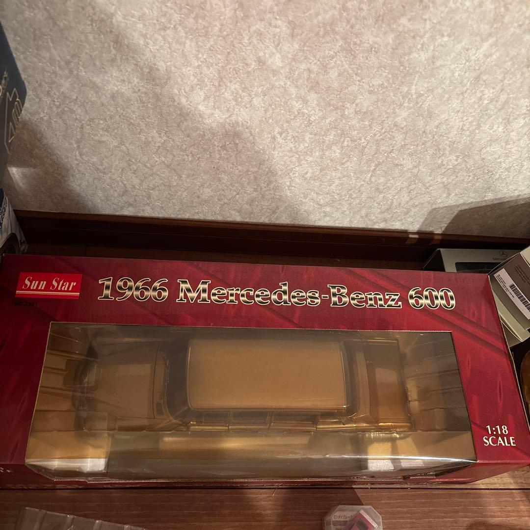 1966 Mercedes-Benz 6001/18スケール ダイキャストモデル
