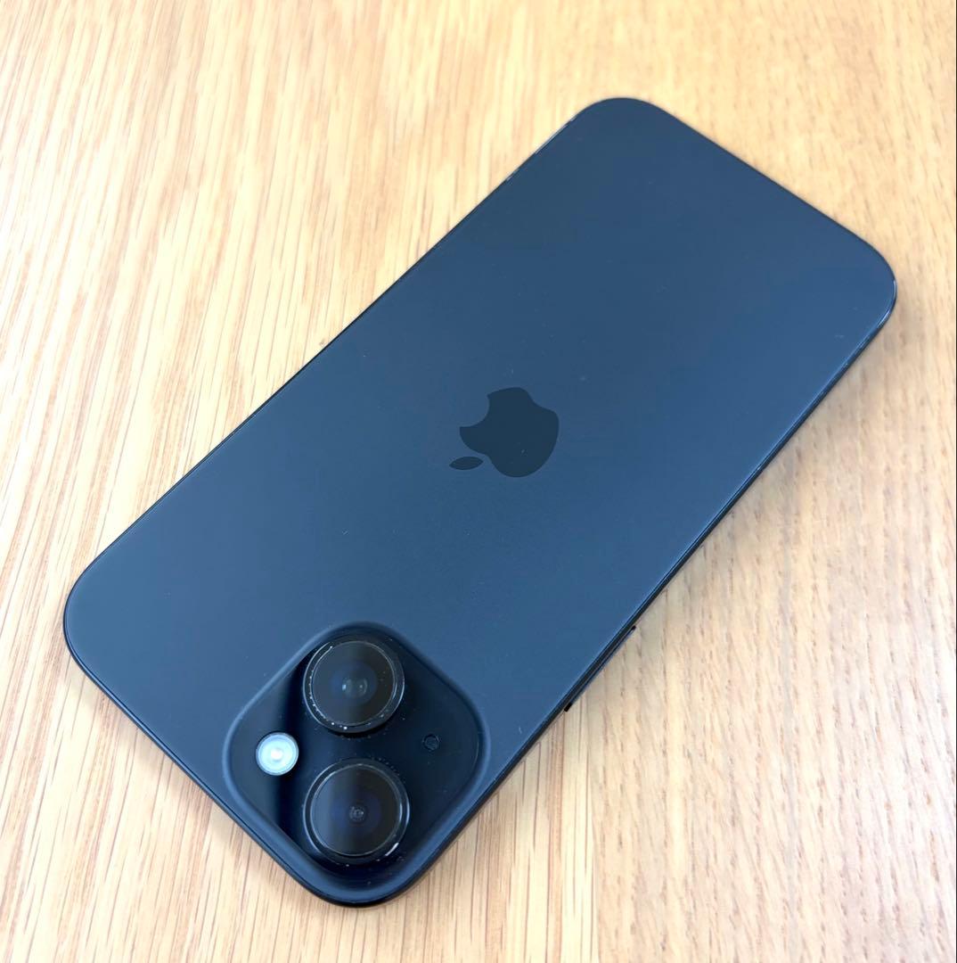 【送料込み】iPhone15 128GB ブラック SIMフリー