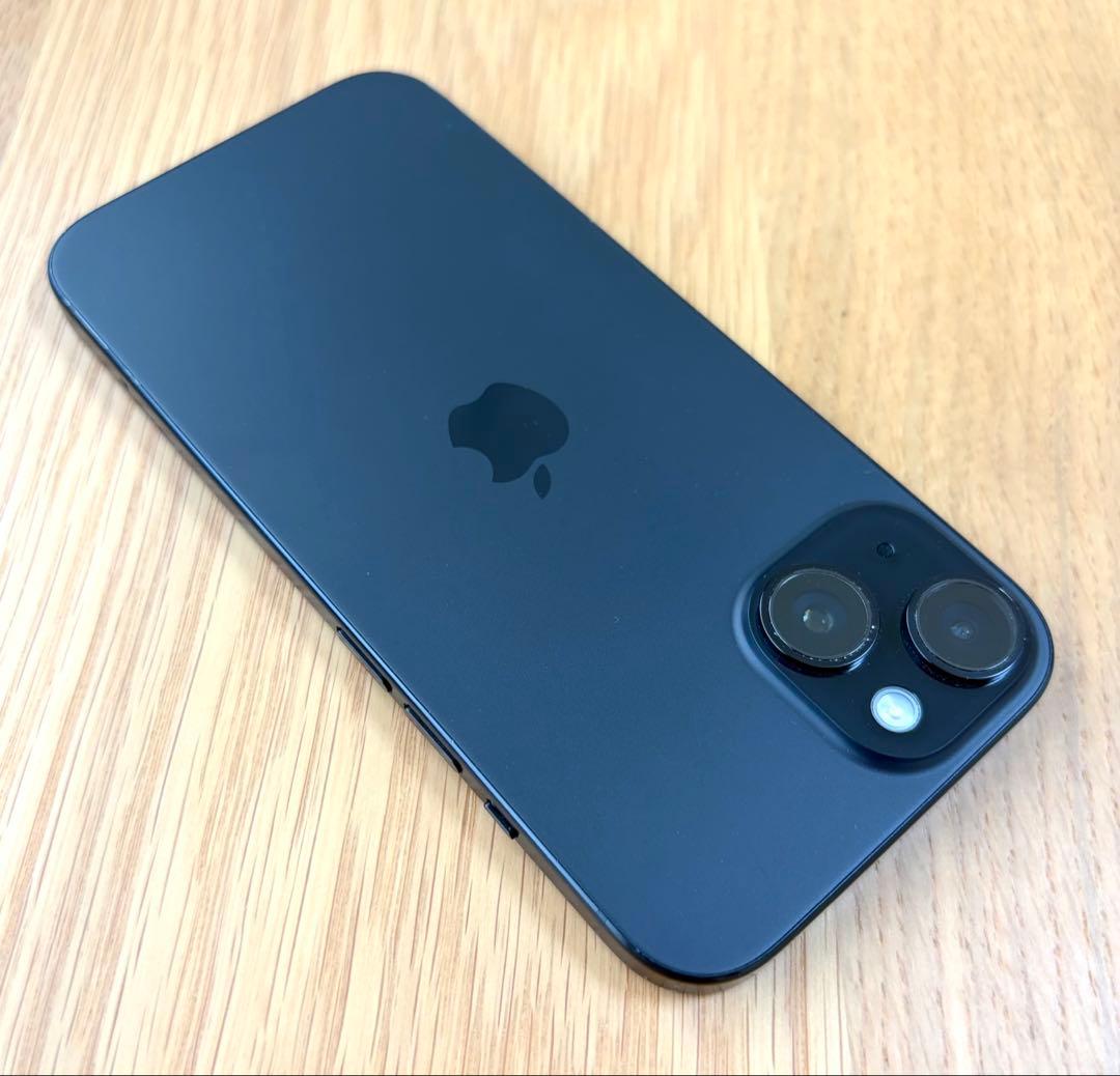 【送料込み】iPhone15 128GB ブラック SIMフリー