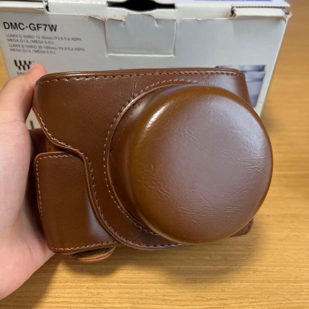 デジタルカメラ LUMIX DMC-GF7W