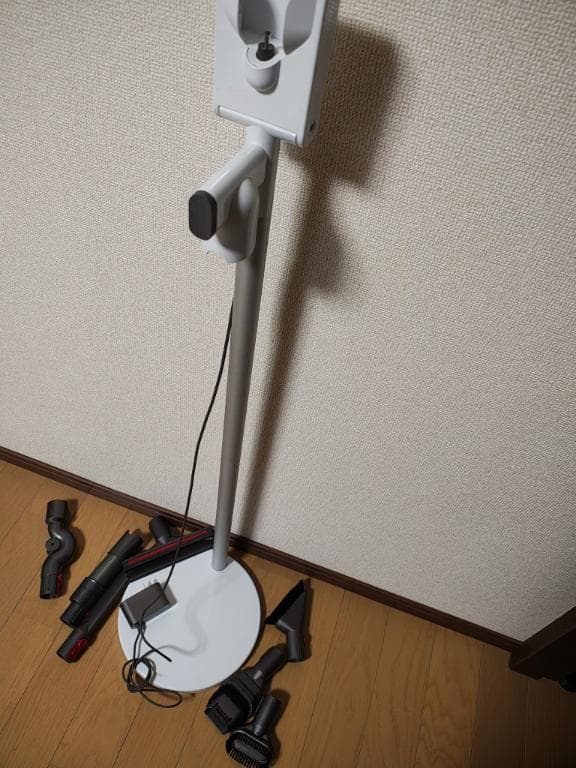 ダイソン★digital slim★SV18★バッテリー新品と同等★7