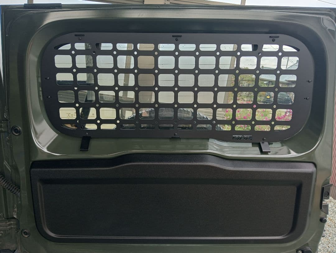 ジムニーjb64　リアウィンドガード、サイドストレージパネル3点セット