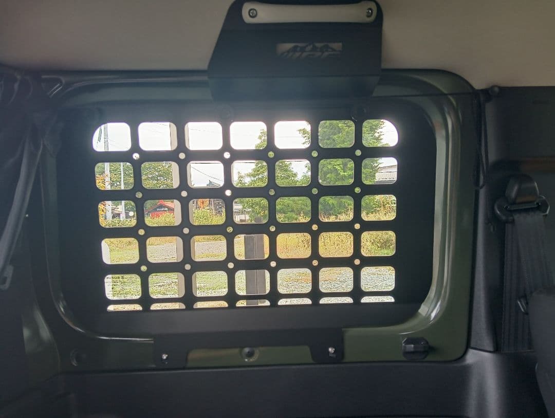 ジムニーjb64　リアウィンドガード、サイドストレージパネル3点セット