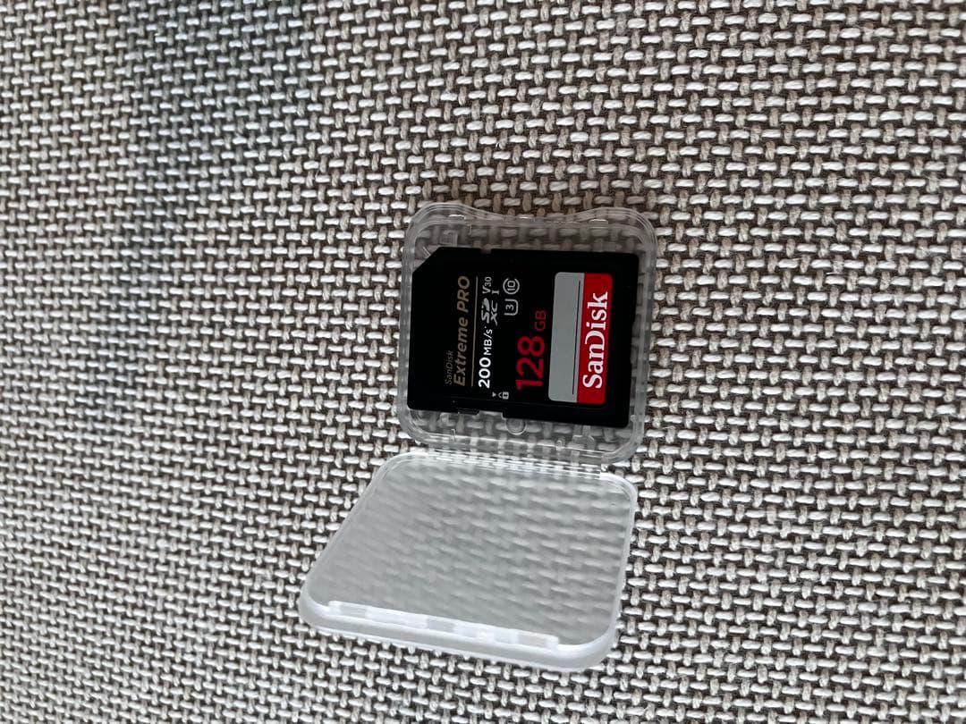 SONY レンズ交換式デジタルカメラ　ZV-E10 シューティンググリップセット