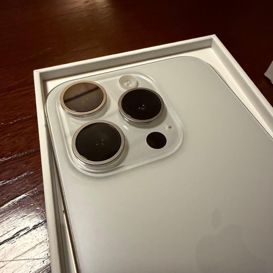 Apple iPhone 15Pro 128GB SIMフリー ホワイト