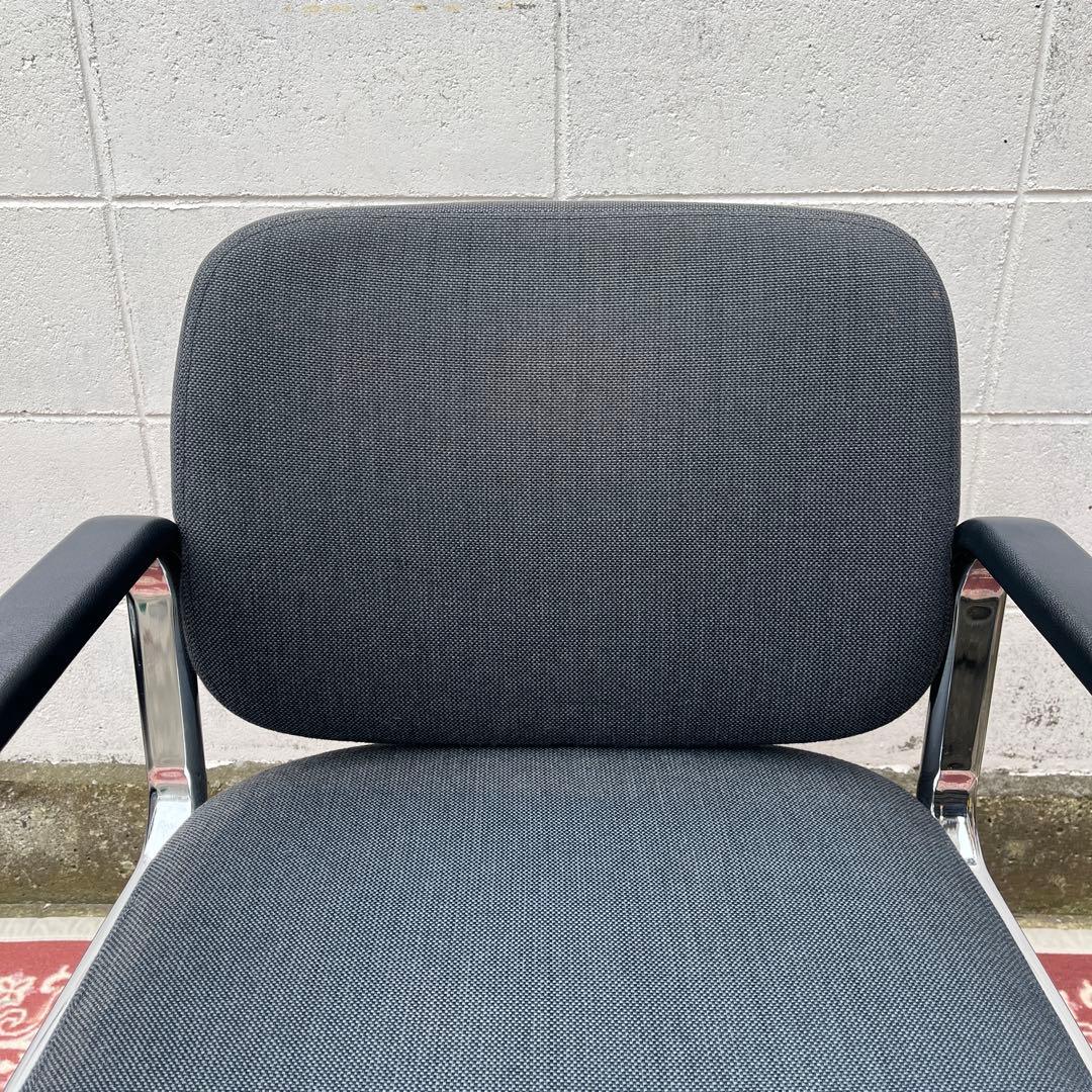 インダストリアル工業系◾️ PLUS キャスター付き アームチェア デスクチェア