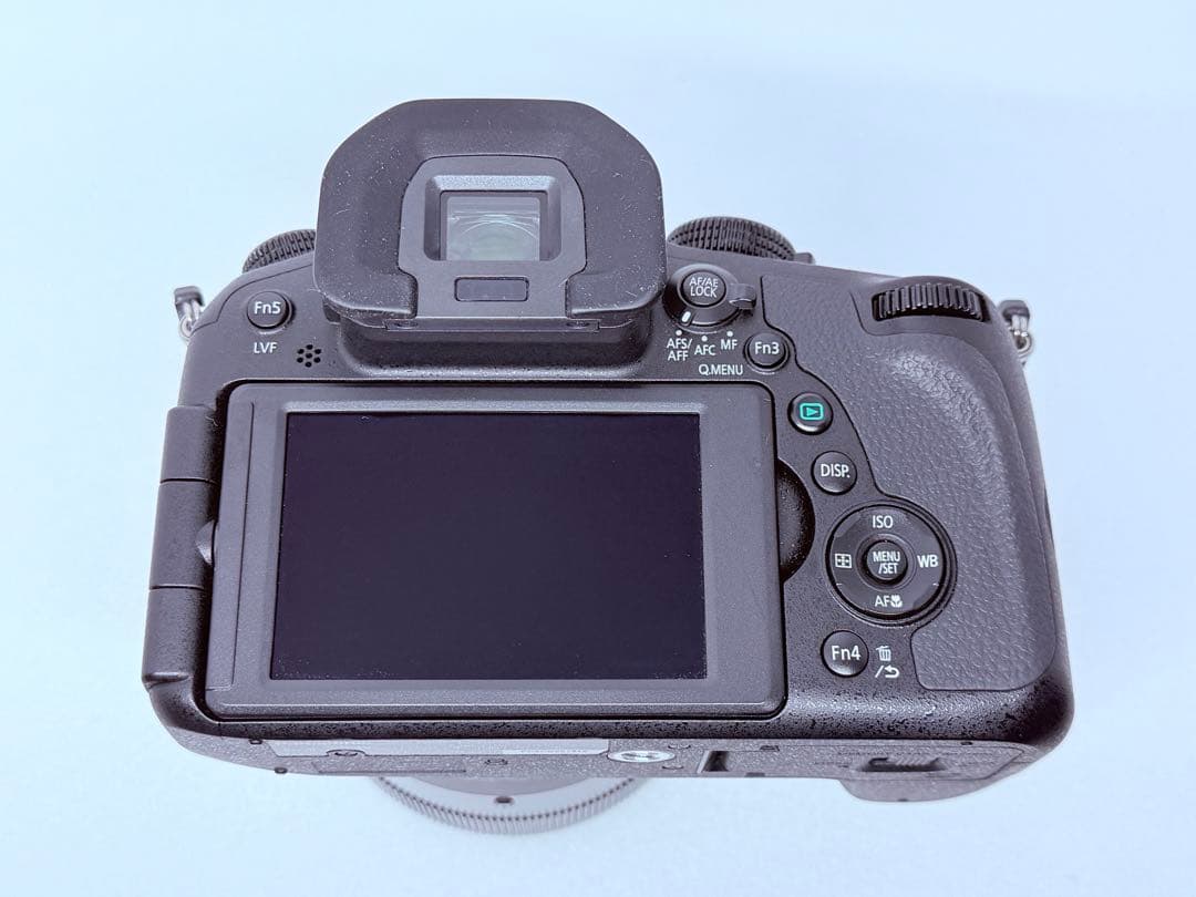 Panasonic DMC-FZ1000 4Kデジカメ 付属品充実