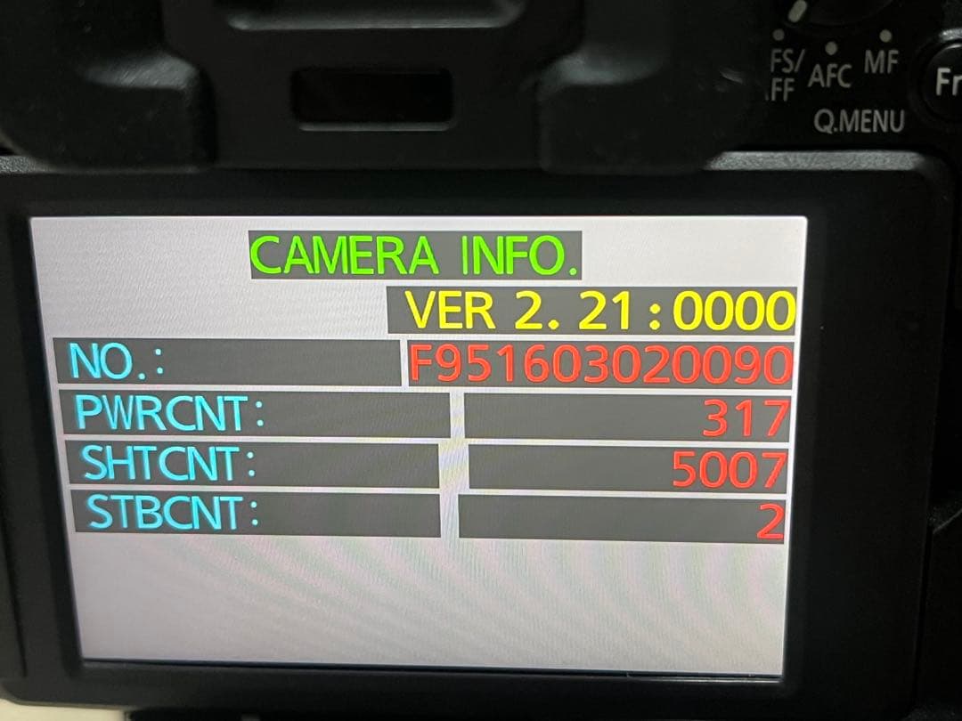 Panasonic DMC-FZ1000 4Kデジカメ 付属品充実