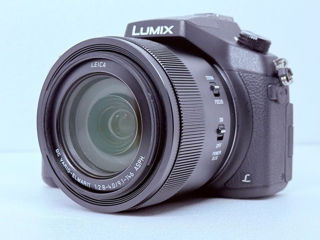 Panasonic DMC-FZ1000 4Kデジカメ 付属品充実