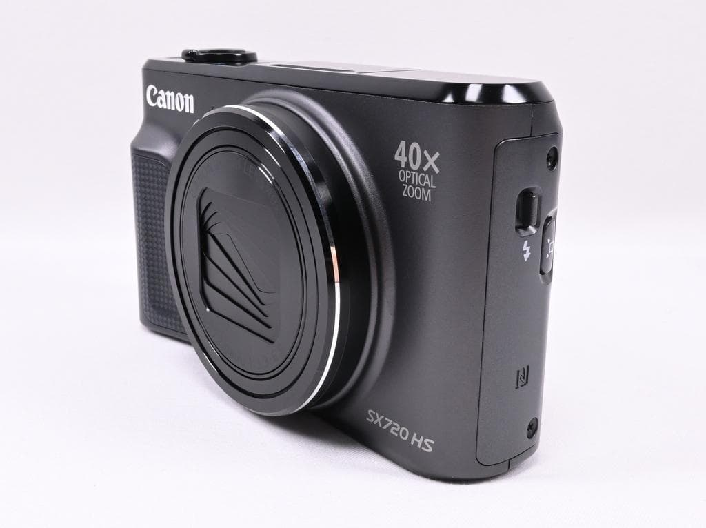 【超美品】 キヤノン Canon PowerShot SX720 HS