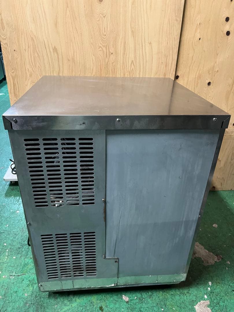 2007年 SANYOチップアイス製氷機 120kg