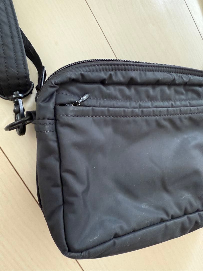 ヘッドポーター　ブラックビューティー　サコッシュ　ショルダーバッグ