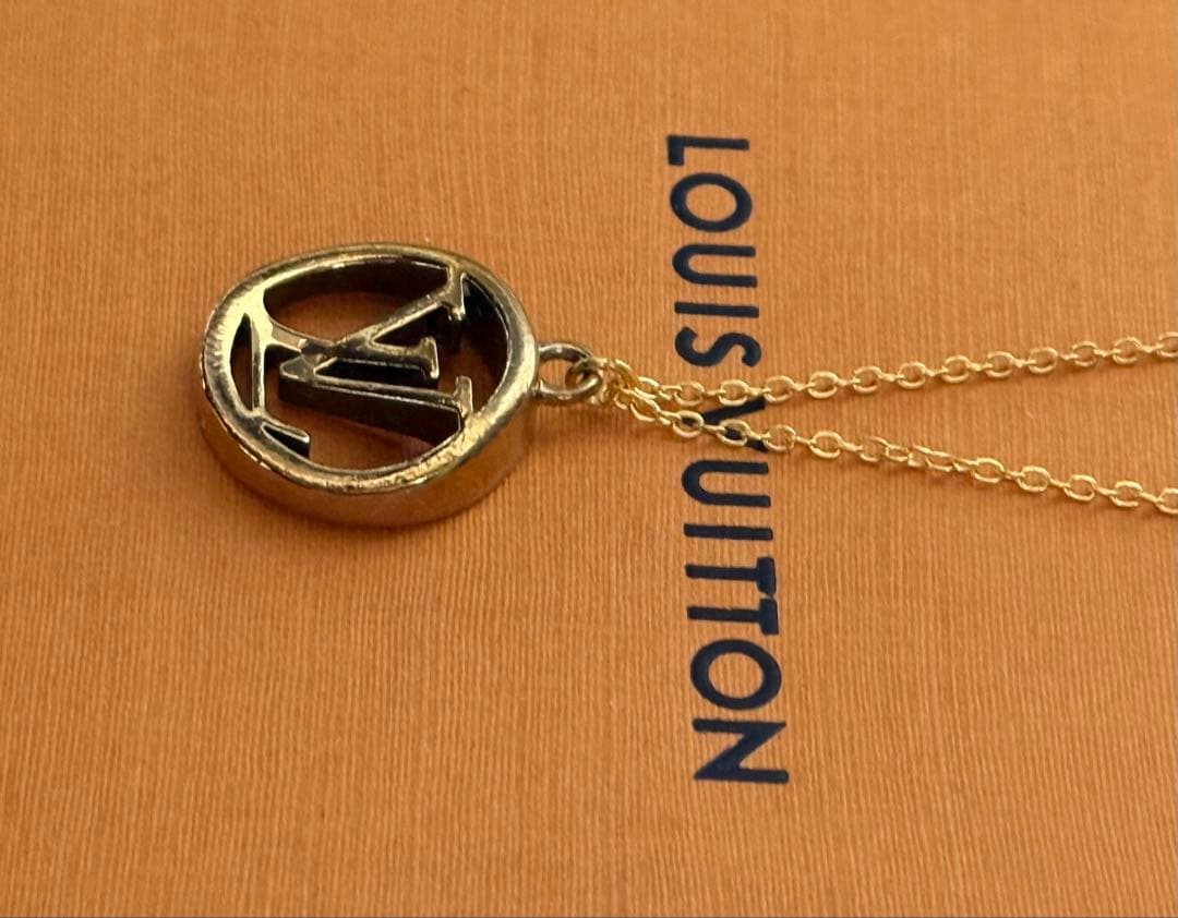 極美品‼️ louis vuitton ルイヴィトン チャームネックレス【正規品】