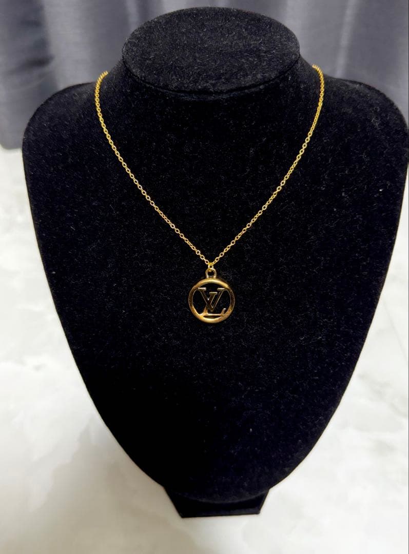 極美品‼️ louis vuitton ルイヴィトン チャームネックレス【正規品】