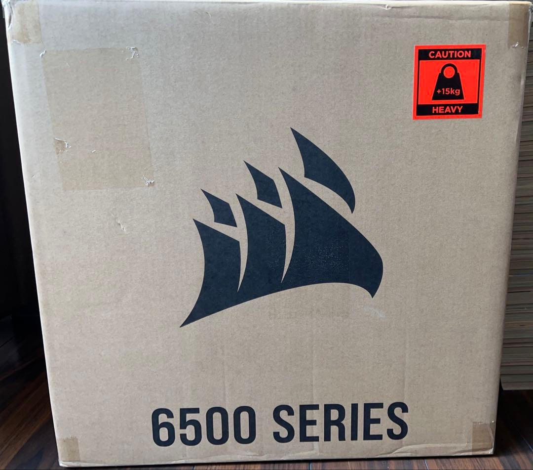 CORSAIR 6500X Mid-Tower Dual Chamber ケース