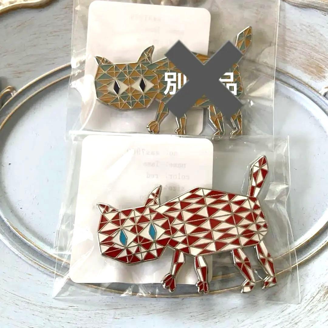 ミナペルホネン⭐︎tama ピンバッジ　red