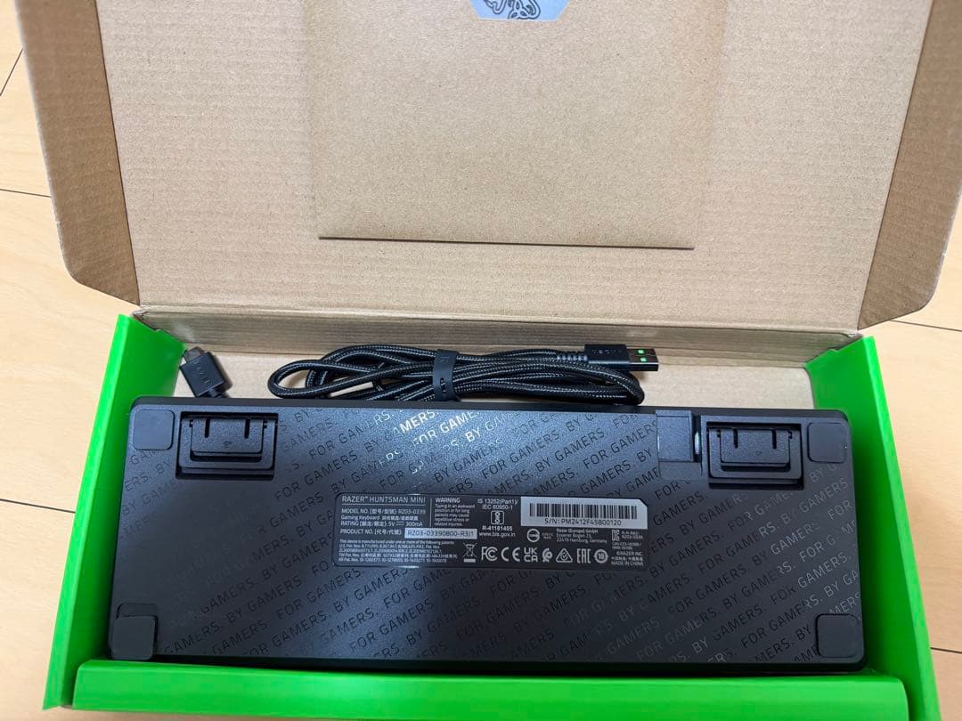 Razer Huntsman Mini 60% 光学ゲーミングキーボード