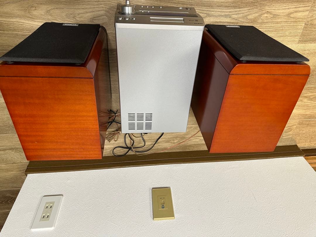 ラジオ・コンポ ONKYO FR-UN9