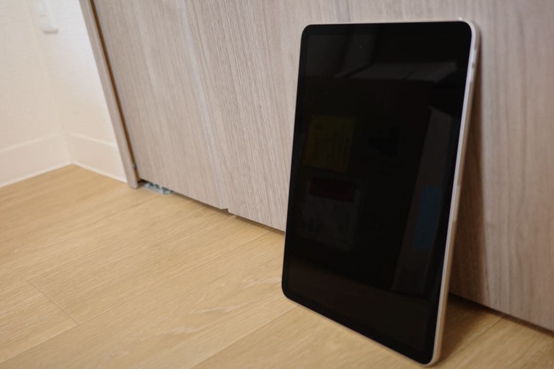 【新品同様】iPad Air M2 11インチ Wi-Fi128GBスターライト