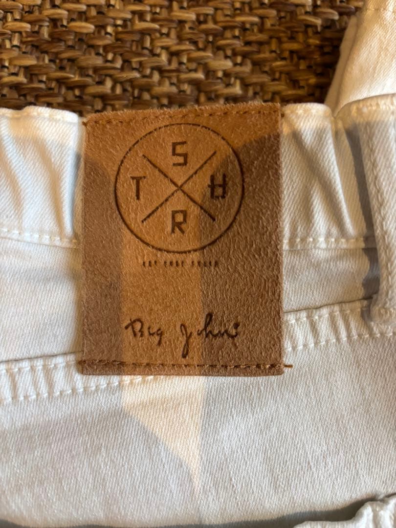 【ＳＵＲＴ】　 ホワイト　バギーパンツ