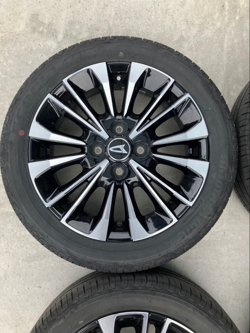 ダイハツ純正 15インチアルミタイヤセット LA650S タントカスタム RS