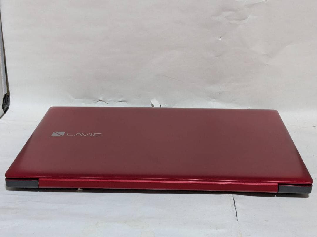 NEC　Lavie　NS150KAR　美品赤　SSD　WIN11 Office