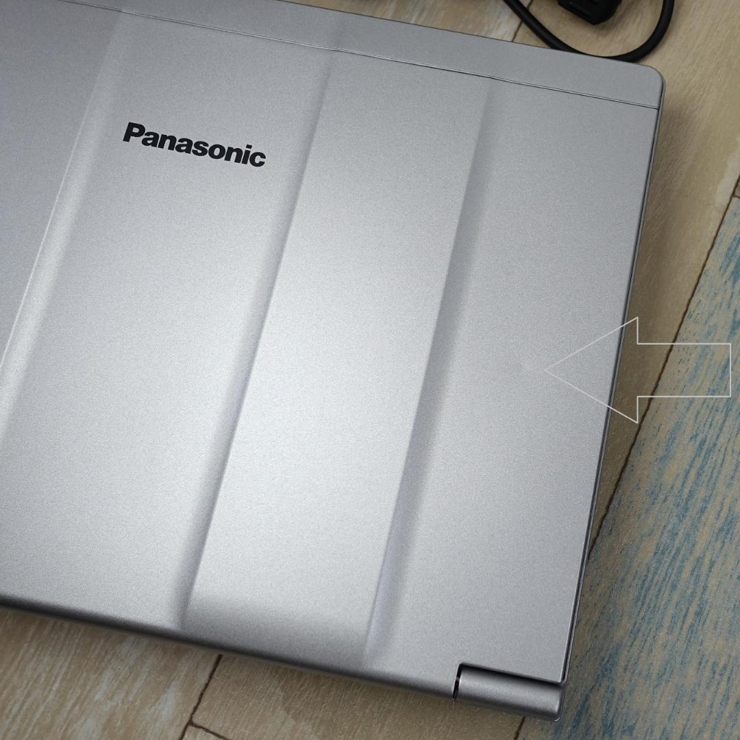 高年式で美品の軽量モバイル✨１１世代コアｉ５に超高速新品ＳＳＤ１Ｔ＆１６Ｇメモリ