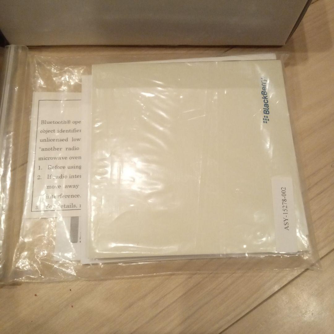 BlackBerry 8707h 未使用品