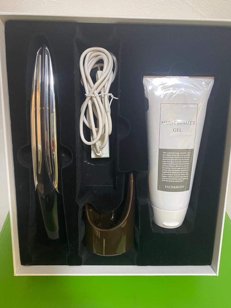 koukana2007専用　PYR KNIGHT 美顔器セット