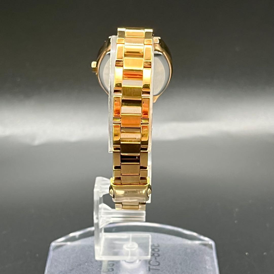 【稼動品】腕時計　SEIKO lk セイコー　ルキア　電波ソーラー　トノー型