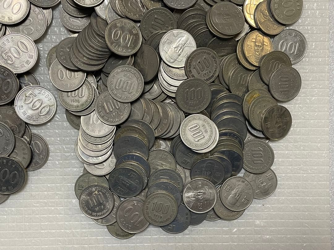 古銭　韓国古銭　韓国ウォン　韓国硬貨　韓国　500ウォン　100ウォン