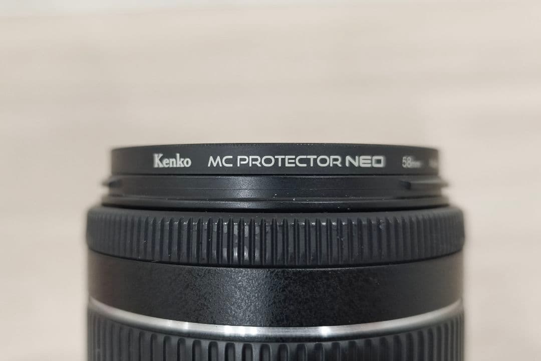 Canon EOS Kiss X8i デジタル一眼レフカメラ レンズキット