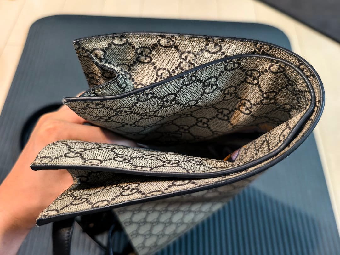 Gucci グッチ トートバッグGGスプリーム 2way タイガー柄