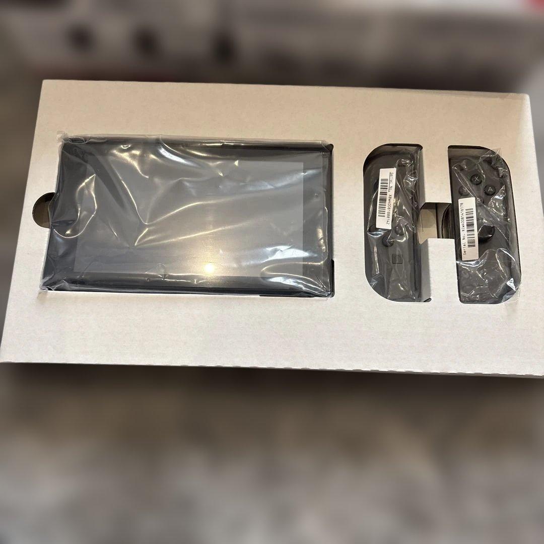 【美品】 バッテリー強化型 Nintendo Switch 本体