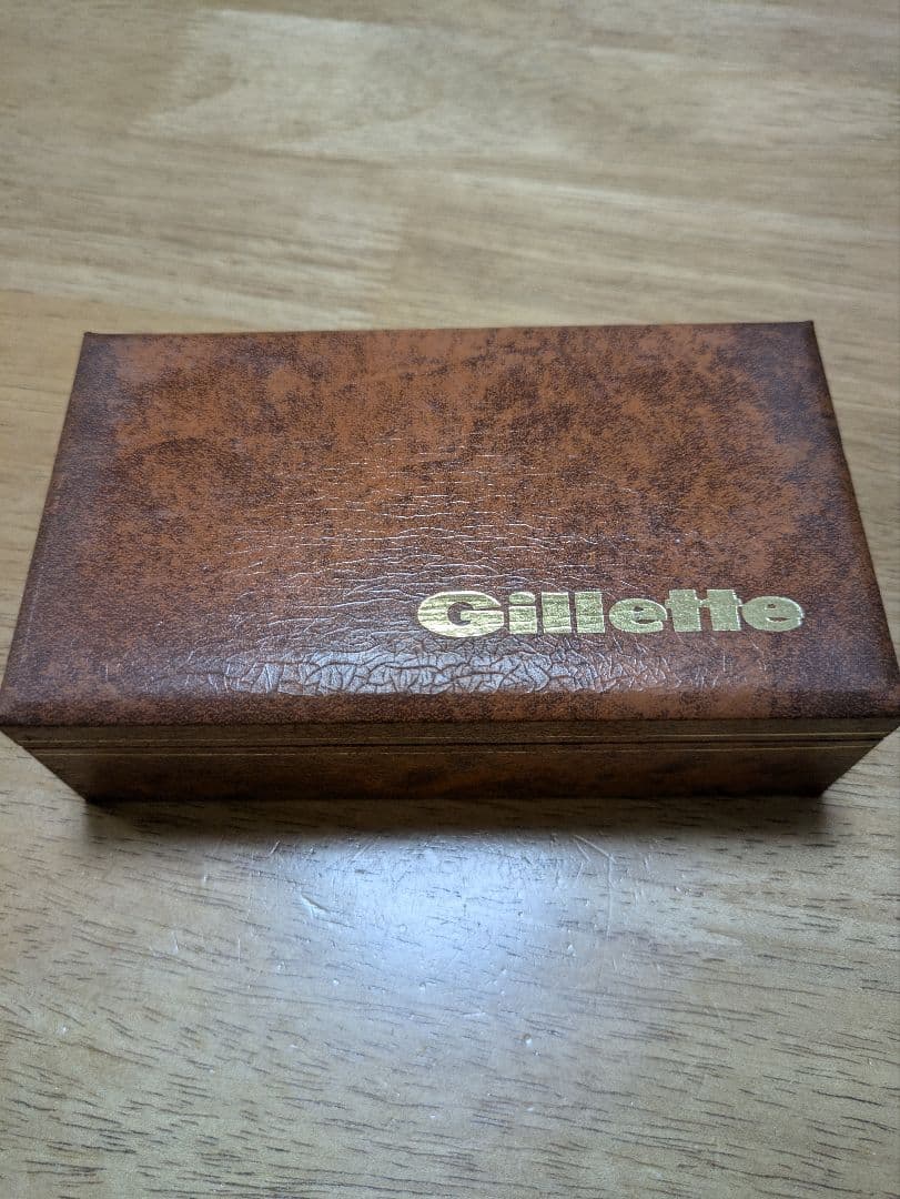 Gillette　両刃カミソリ　New Aristocrat　アジャスタブル