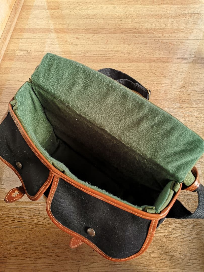 D*X様 Billingham HADLEY-BLK/TAN 14305