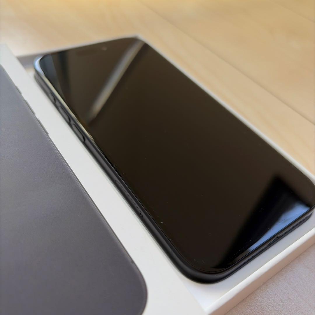 iPhone 16 ブラック 128GB SIMフリー