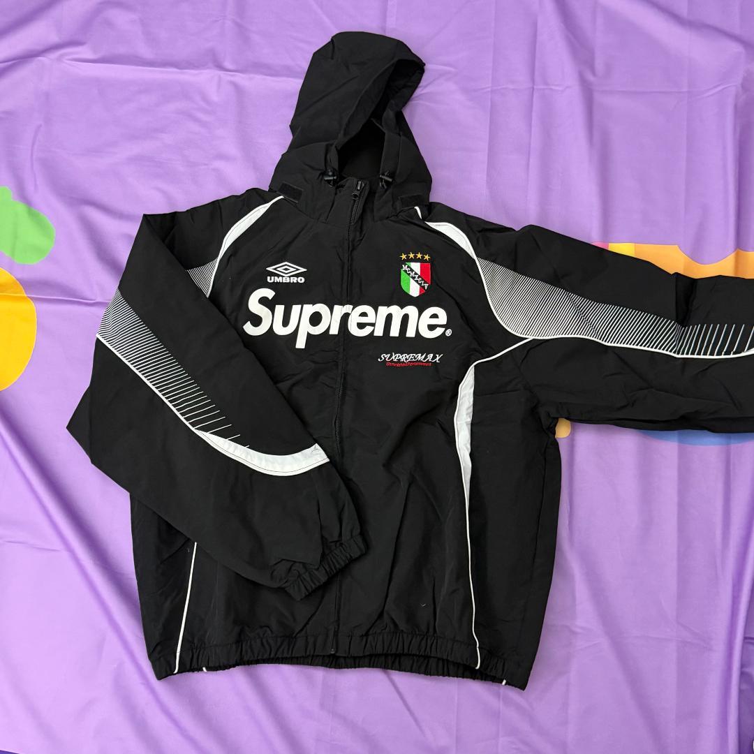 ブラック ナイロンジャケット　M サイズ : M