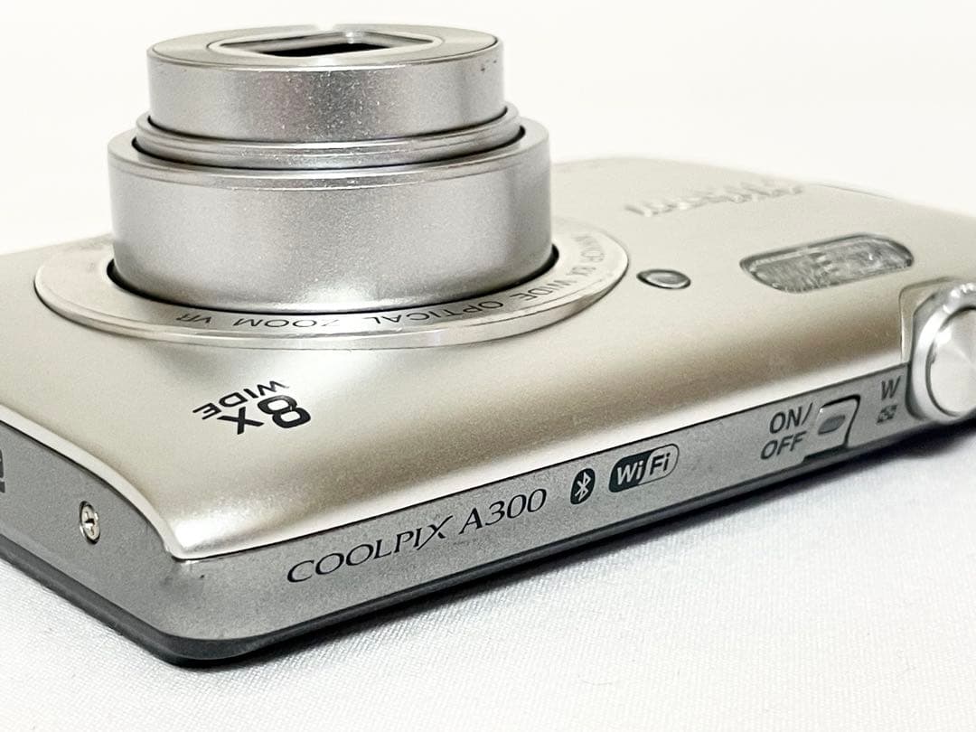 【ジャンク・動作品】　Nikon COOLPIX A300 シルバー　動作確認済