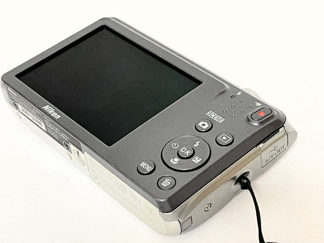 【ジャンク・動作品】　Nikon COOLPIX A300 シルバー　動作確認済