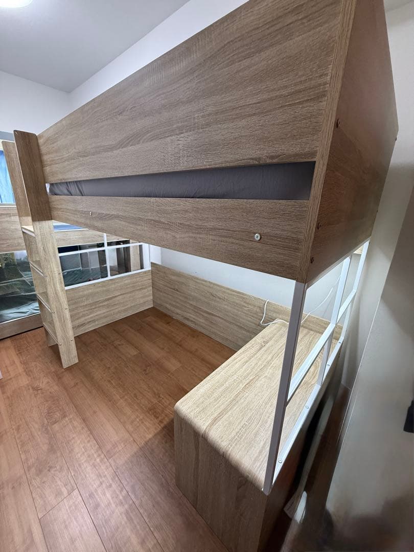 わくわくランド　ハイタイプロフトベッド　Peep　デスク付き