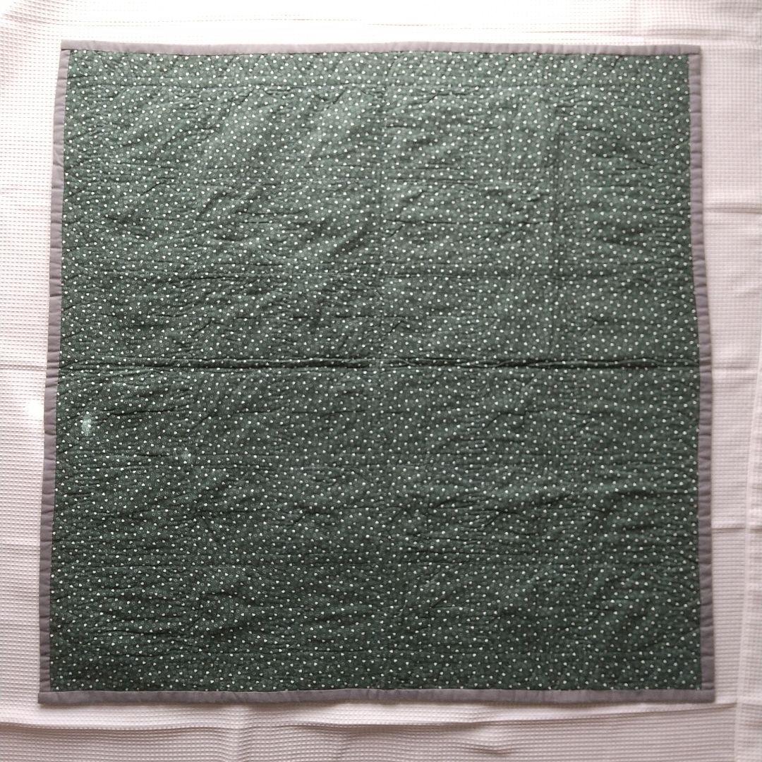 ハンドメイド　ハートモチーフ パッチワークキルトタペストリー