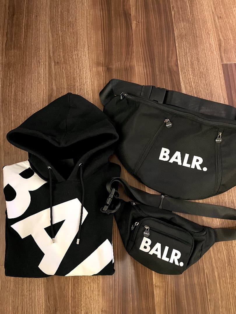 【ぺき様】BALR. パーカー ショルダーバッグ ボディバッグ ボーラー