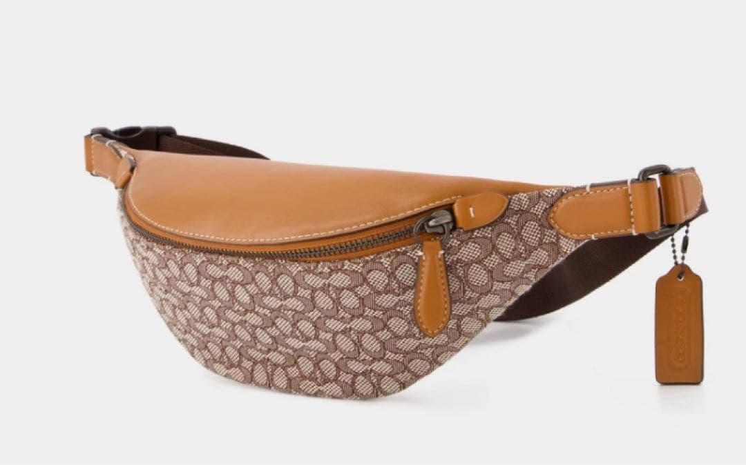 【新品】コーチ ボディバッグ　 ウエストバッグ ウエストポーチ ベルトバッグ