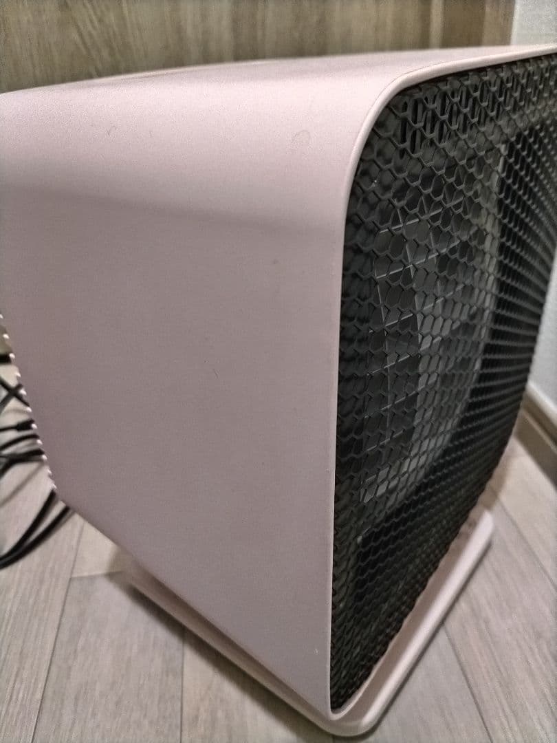 期間限定価格　プラスマイナスゼロ ±0 リフレクトヒーターZ310　2022年製