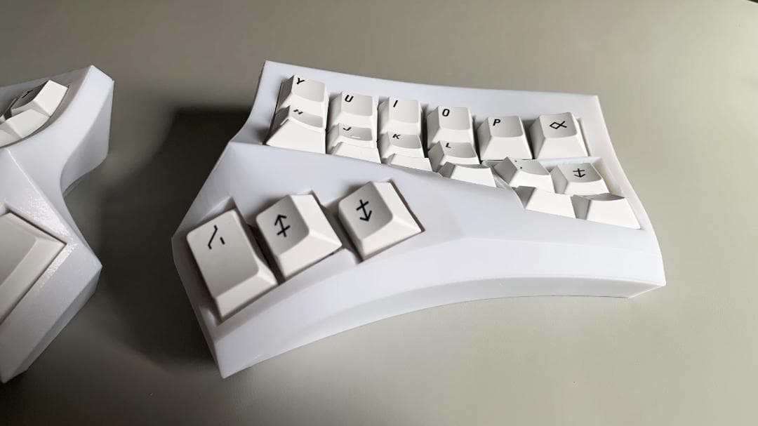 無線自作キーボード　Cygnus（キグナス）