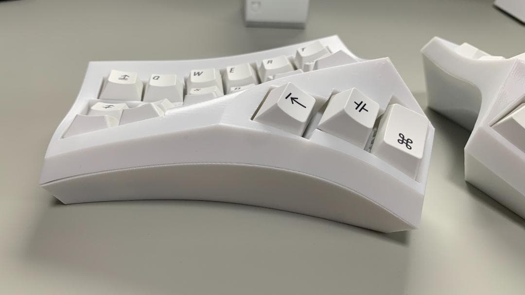 無線自作キーボード　Cygnus（キグナス）