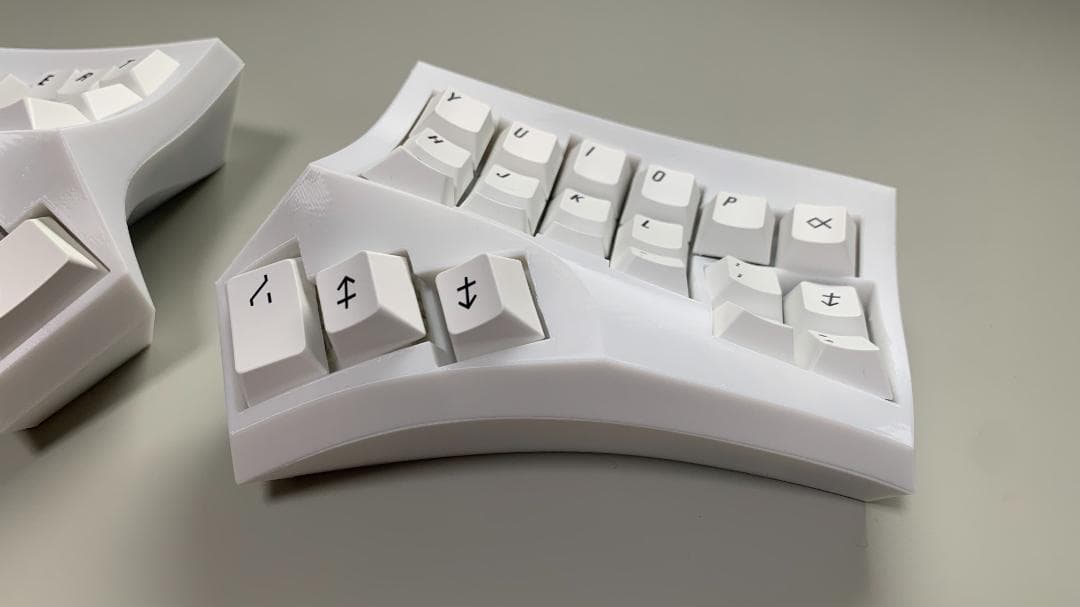 無線自作キーボード　Cygnus（キグナス）